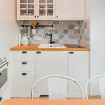 Forest & Sea Retreat With Pool Apartment *
