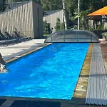 Forest & Sea Retreat With Pool Palanga
