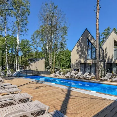 Apartament Forest & Sea Retreat With Pool Połąga