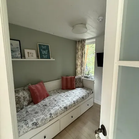 Forest & Sea Retreat With Pool Holiday home